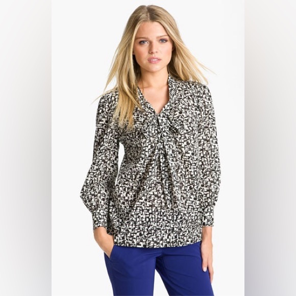 Kate Spade Reade Tie Neck Blouse Long Sleeve Popover style Black / White  Size 8 - Picture 2 of 16